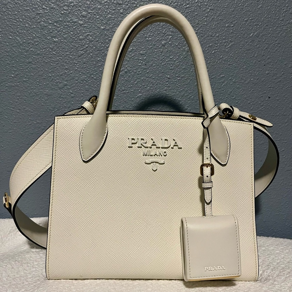 MINT CONDITION Prada Monochrome small Saffiano bag - white